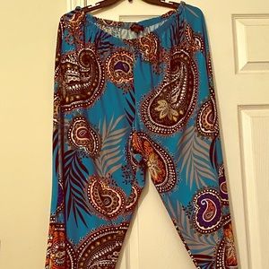 Wide leg gaucho pants from Steinmart